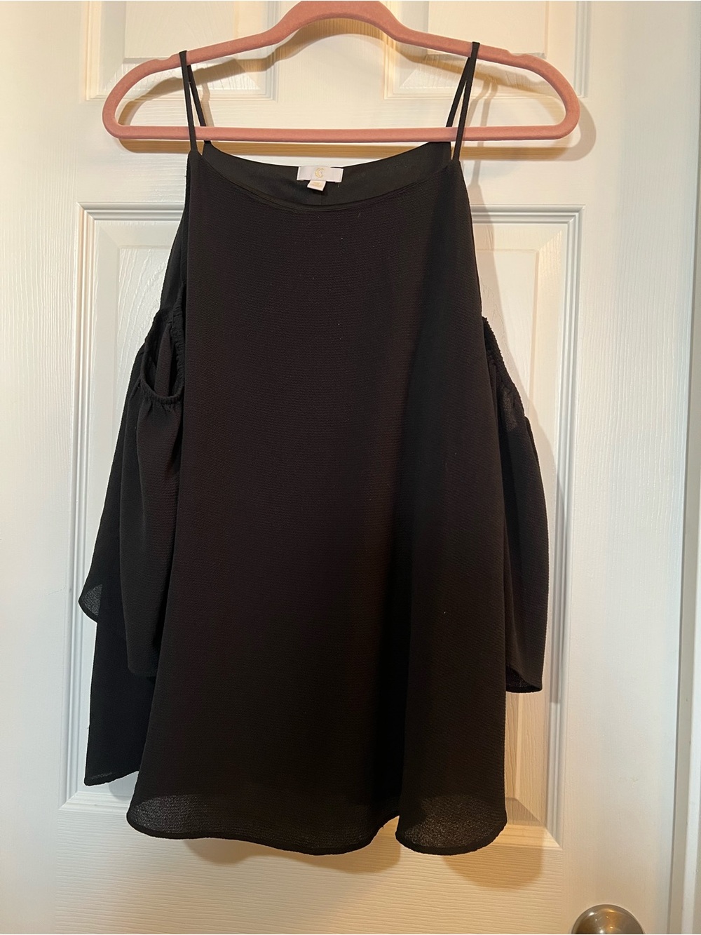 🦋 Black C brand Cold-Shoulder Women's top size xlarge